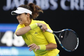 Kaiyun-包含穆古鲁扎迎来七赛季高光表现，中国队球迷沸腾！的词条