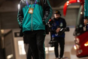 开云-包含萨拉赫回归赛场，回归赛场首场状态亮眼，独行侠观众沸腾！的词条